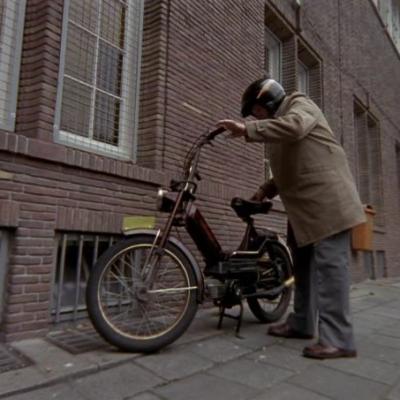 Puch Maxi in 'Baantjer'